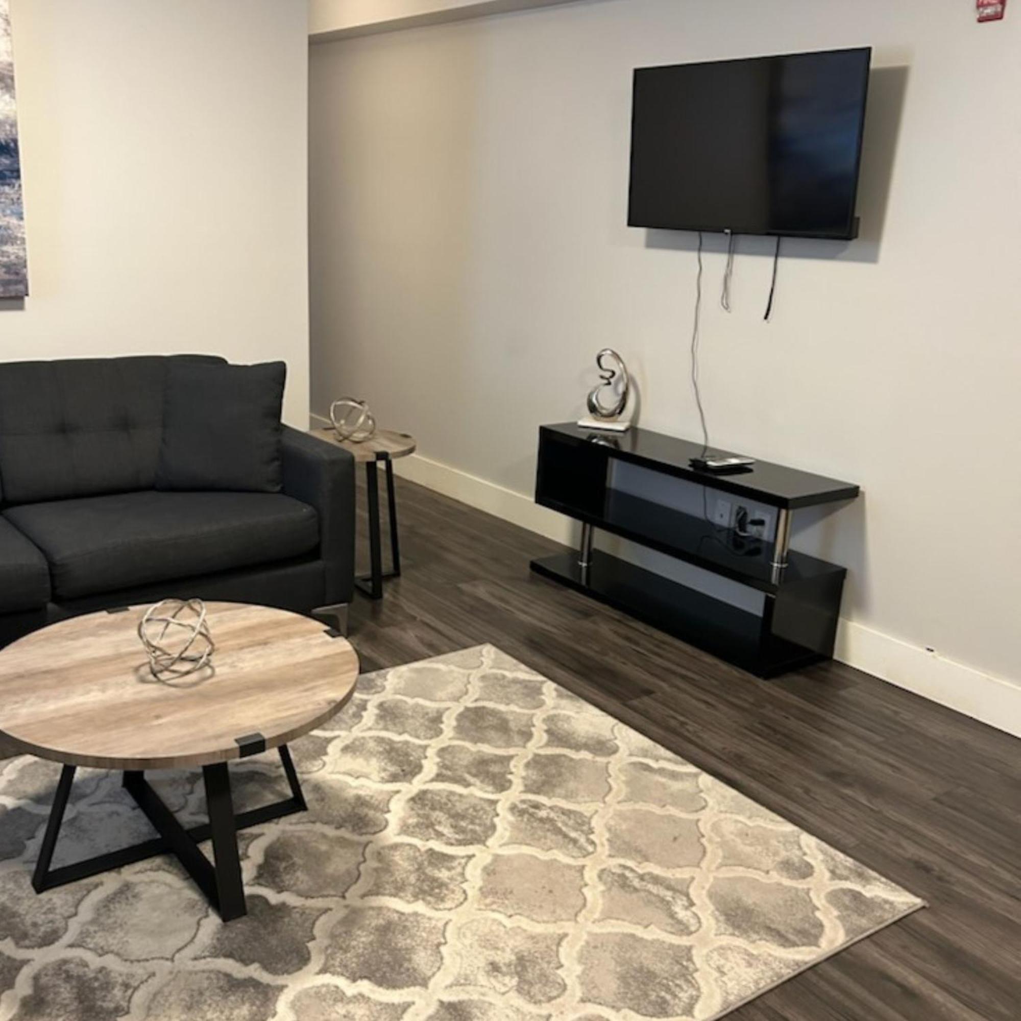 Fallsview Boutique 2Bd 1B Apartment Niagara Falls Exterior photo